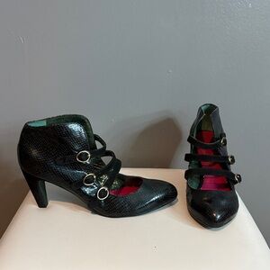 🖤 Poetic Licence Black Multi-Strap Heels | Plaid Lined | EU 39 / US 8.5